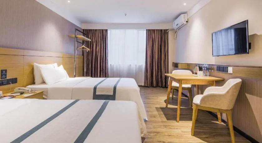 Bed in City Comfort Inn Shantou Tianshan Road Xinyicheng