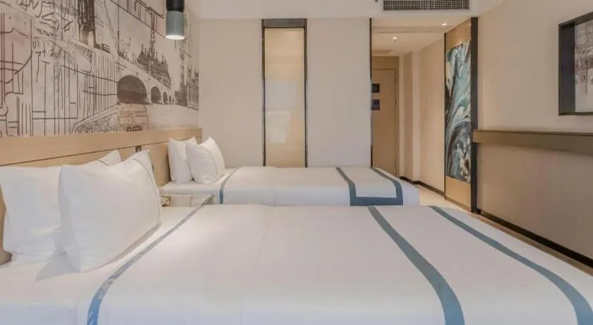 Bed in City Comfort Inn Foshan Gaoming Huaying Square