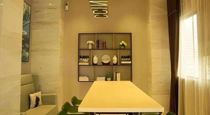 City Comfort Inn Huanggang Wuxue Bus Center