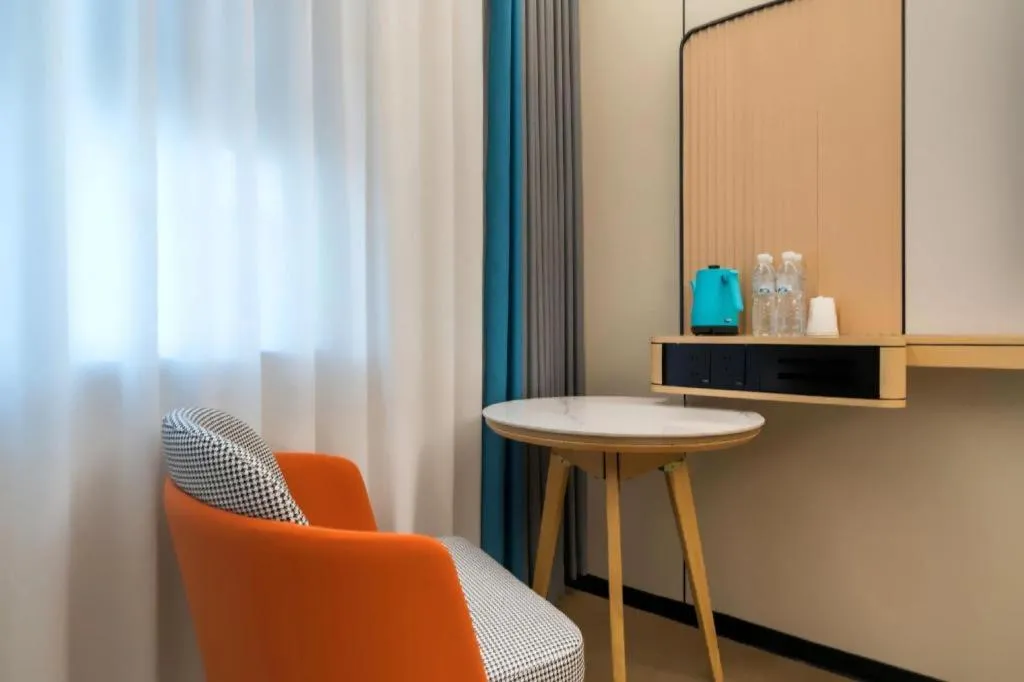 City Comfort Inn Huanggang Wuxue Bus Center