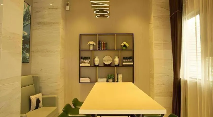 City Comfort Inn Huanggang Wuxue Bus Center