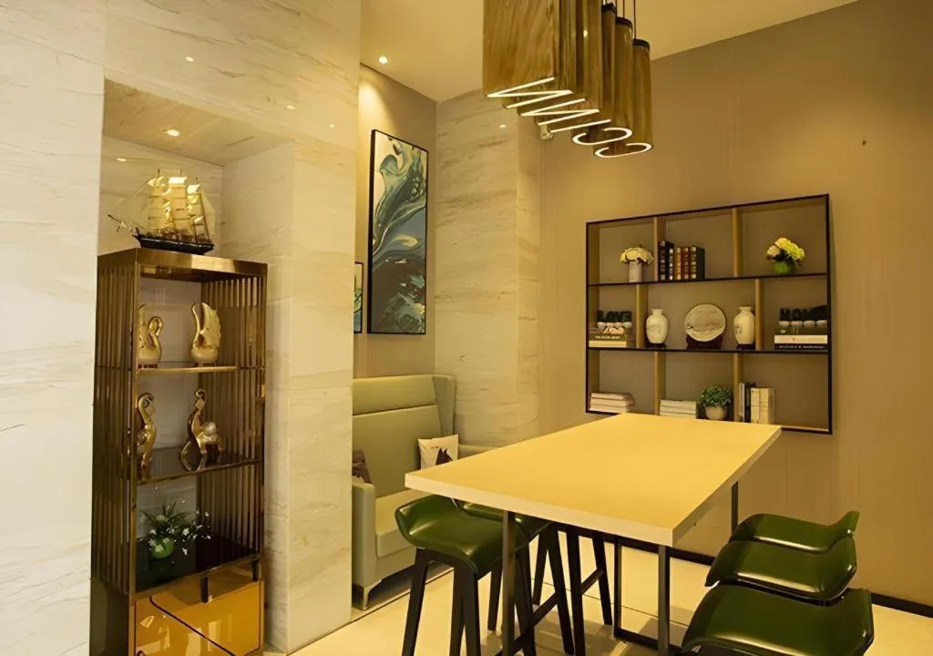 City Comfort Inn Huanggang Wuxue Bus Center