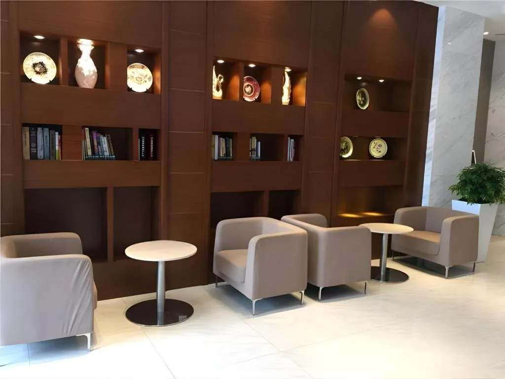 City Comfort Inn Huanggang Macheng City Macheng Square