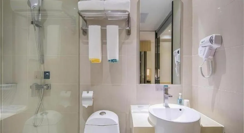 City Comfort Inn Huanggang Macheng City Macheng Square