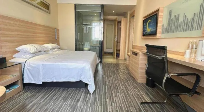 Bed in City Comfort Inn Huanggang Macheng City Macheng Square