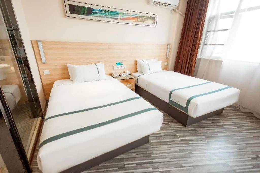 Bed in City Comfort Inn Huanggang Macheng City Macheng Square