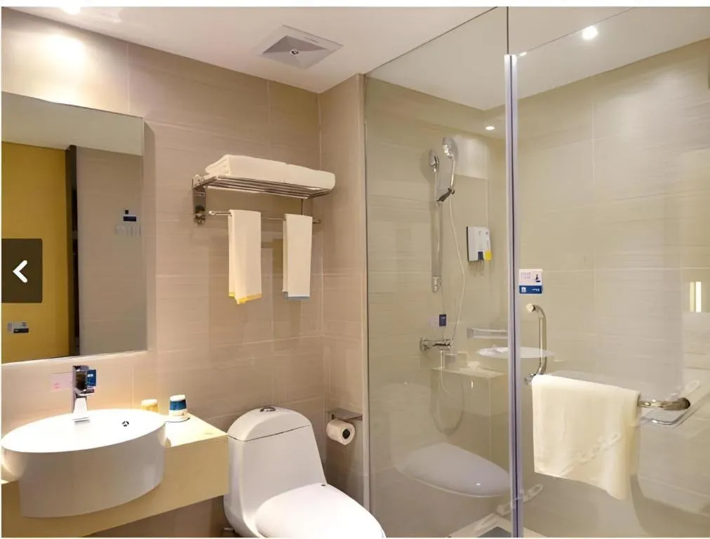 City Comfort Inn Huanggang Macheng City Macheng Square