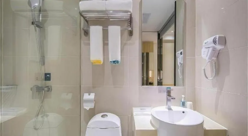 City Comfort Inn Huanggang Macheng City Macheng Square