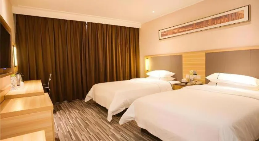 Bed in City Comfort Inn Zhanjiang Seaside Park Guanhai Corridor