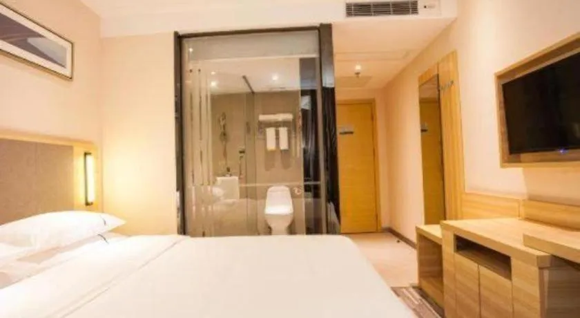 Bed in City Comfort Inn Zhanjiang Seaside Park Guanhai Corridor