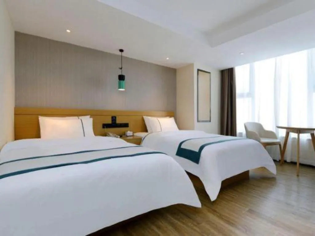 Bed in City Comfort Inn Guiyang Financial City