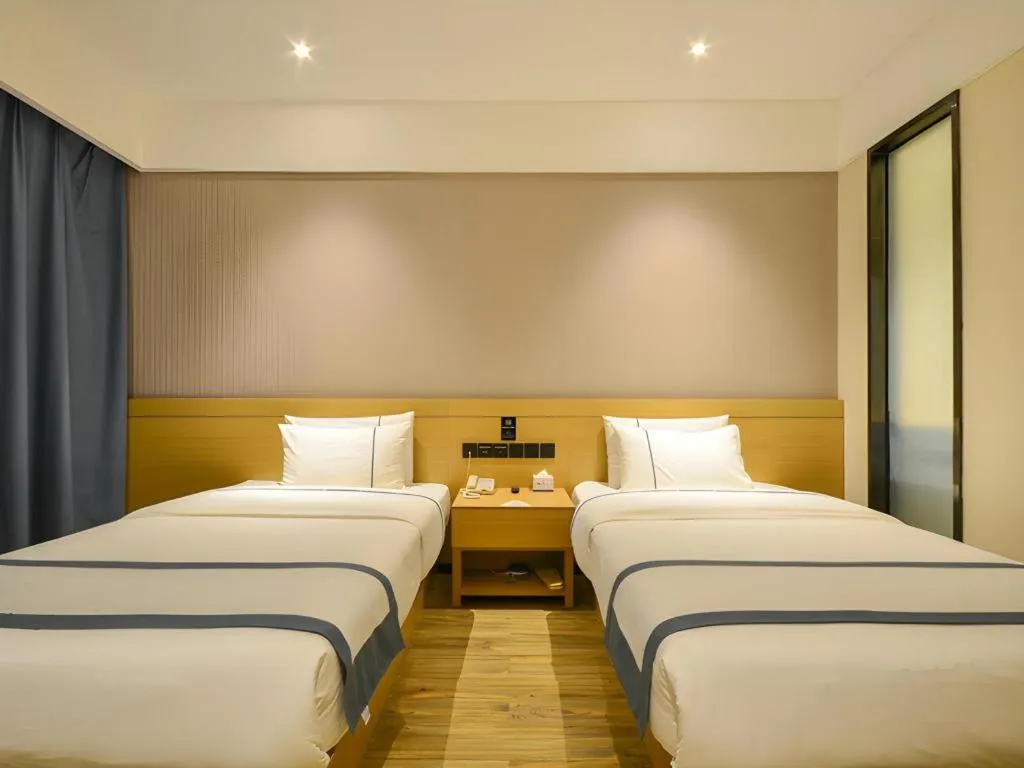 Bed in City Comfort Inn Suizhou Railway Station