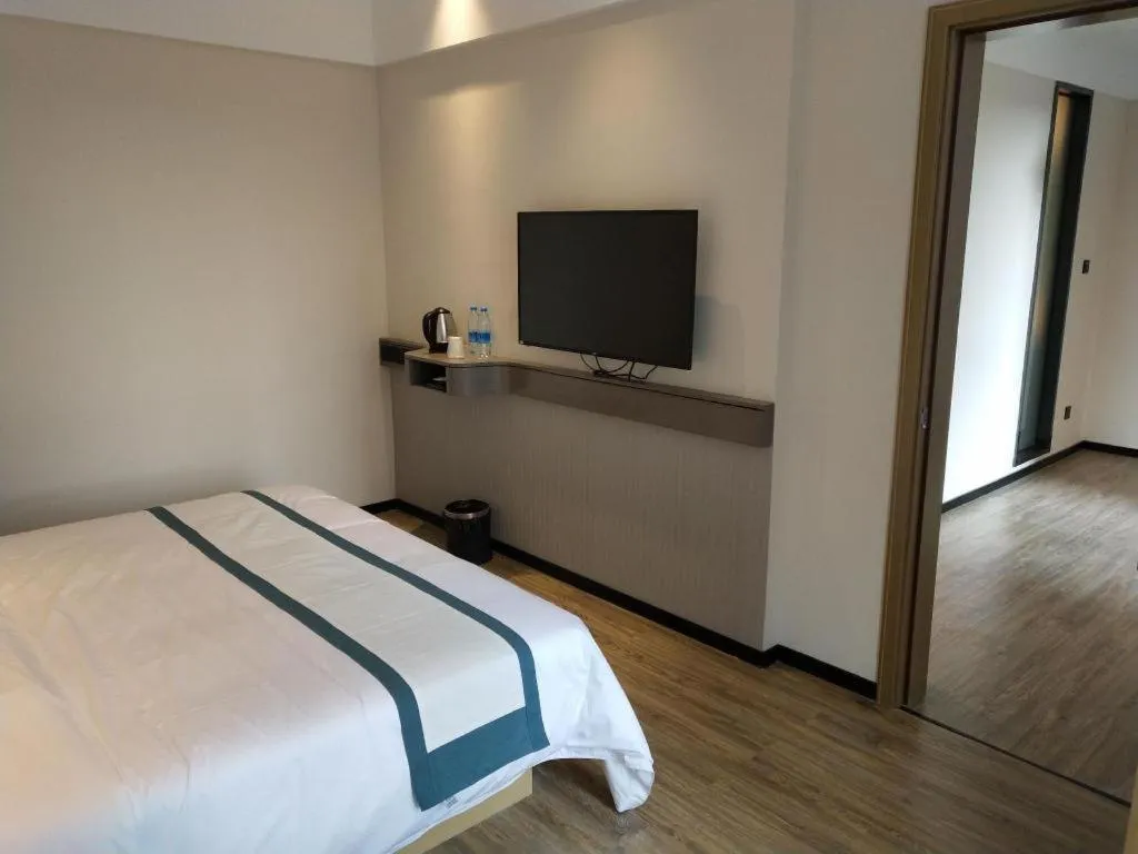 Bed in City Comfort Inn Suizhou Railway Station