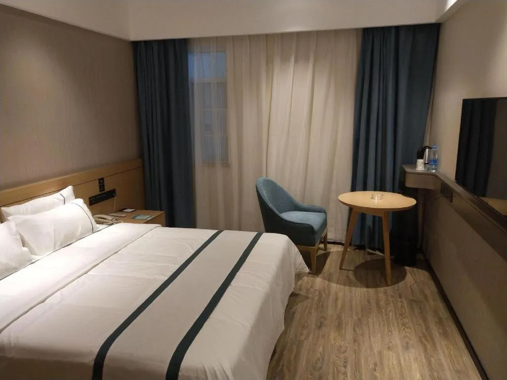 Bed in City Comfort Inn Suizhou Railway Station