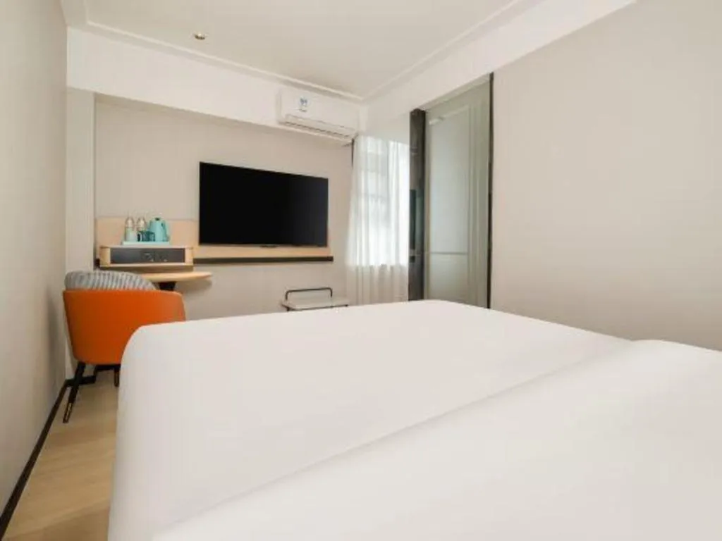 Bed in City Comfort Inn Nanning Chaoyang Square Zhongshan Road Food Street