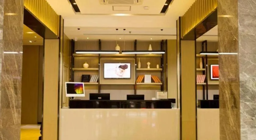 City Comfort Inn Xianning Chongyang Taoxi Avenue