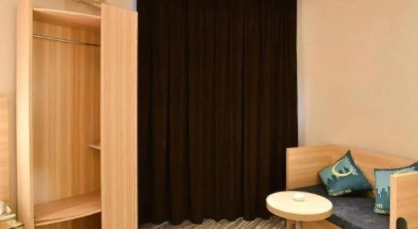 City Comfort Inn Xianning Chongyang Taoxi Avenue