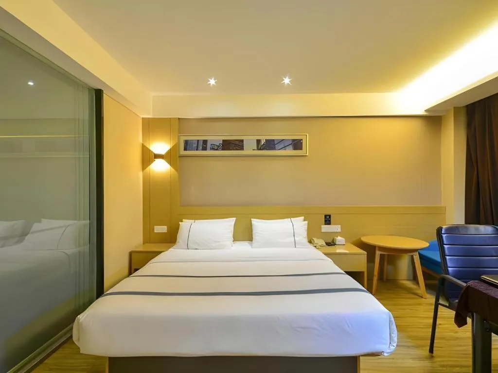 Bed in City Comfort Inn Jingzhou Jianli Jiangcheng Road