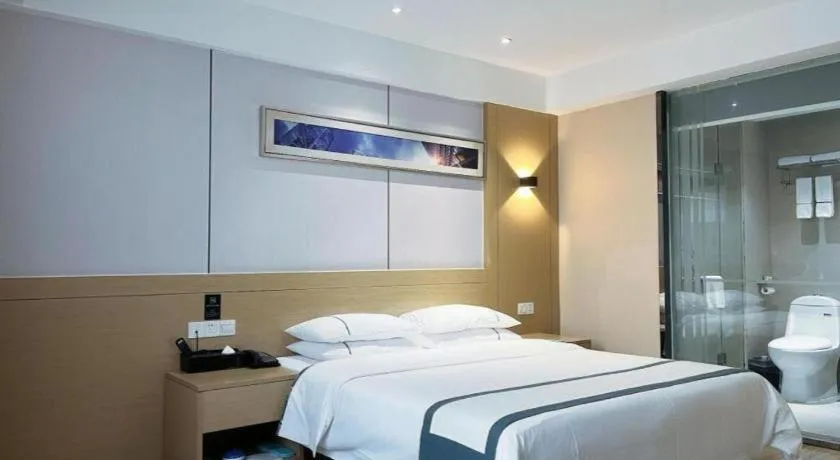 Bed in City Comfort Inn Jingzhou Jianli Jiangcheng Road