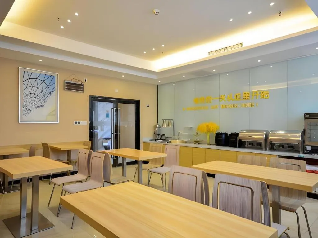 City Comfort Inn Jingzhou Jianli Jiangcheng Road