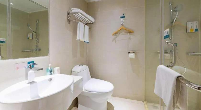 City Comfort Inn Wuhan International Square Union Medical College Hospital