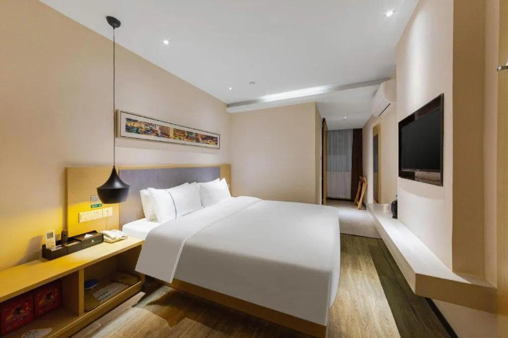 Bed in City Comfort Inn Wuhan International Square Union Medical College Hospital