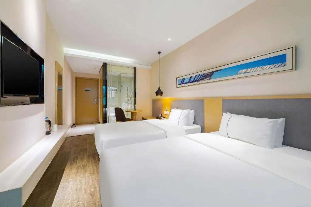 Bed in City Comfort Inn Wuhan International Square Union Medical College Hospital