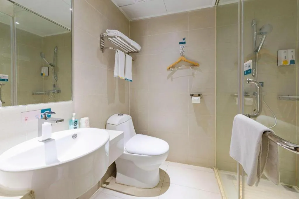 City Comfort Inn Wuhan International Square Union Medical College Hospital