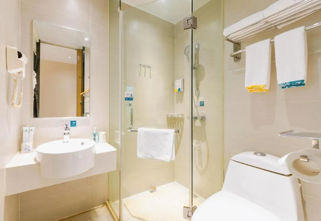 City Comfort Inn Wuhan International Square Union Medical College Hospital