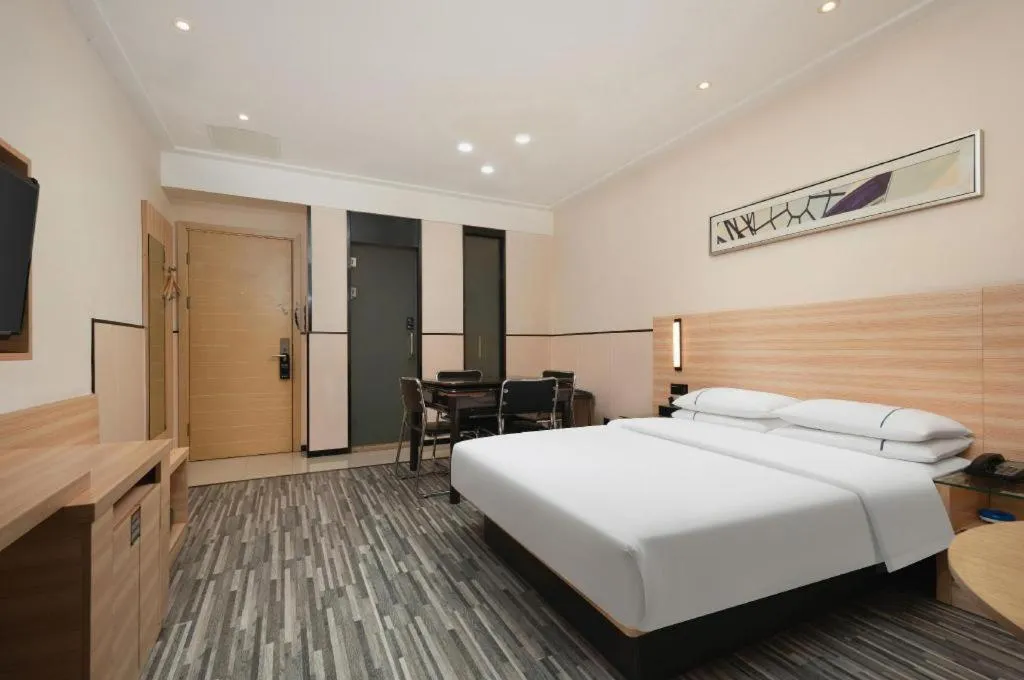 Bed in City Comfort Inn Huangshi Bei Station