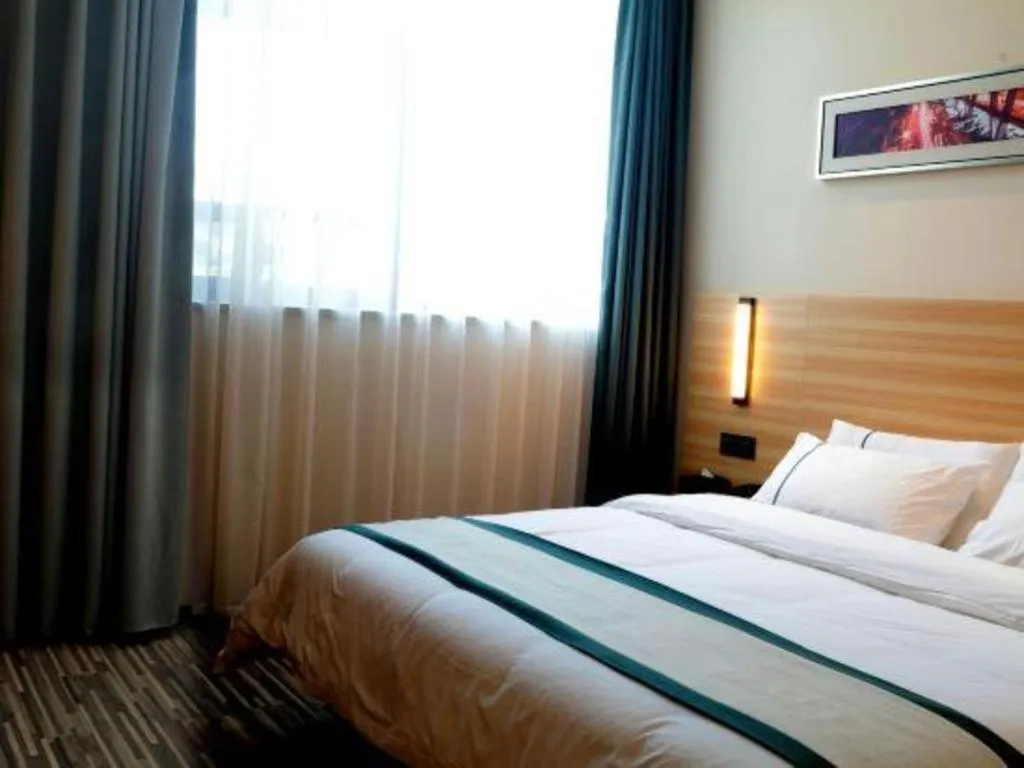 Bed in City Comfort Inn Huangshi Bei Station