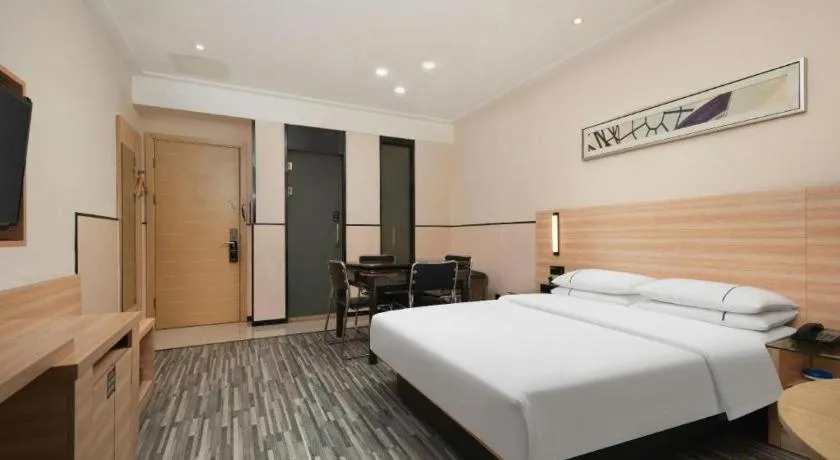 Bed in City Comfort Inn Huangshi Bei Station