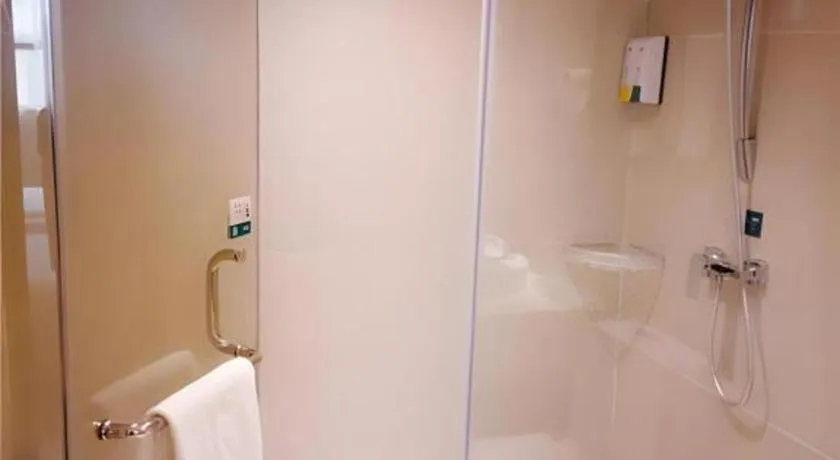 City Comfort Inn Yangjiang Yangchun Bus Station