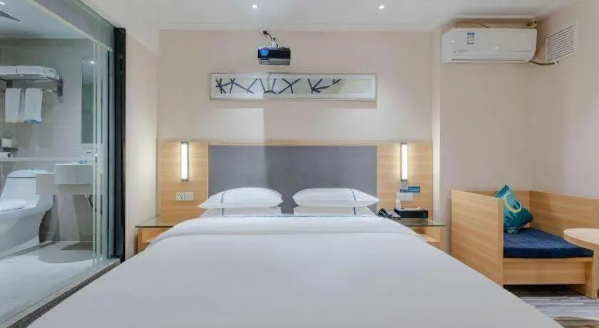 Bed in City Comfort Inn Hefei Anhui Medical University Affiliated Hospital USTC