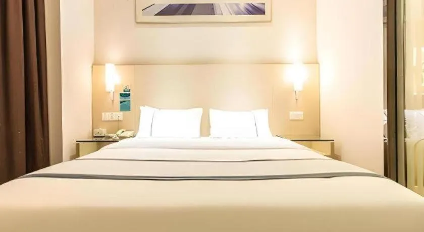 Bed in City Comfort Inn Nanning Wuming