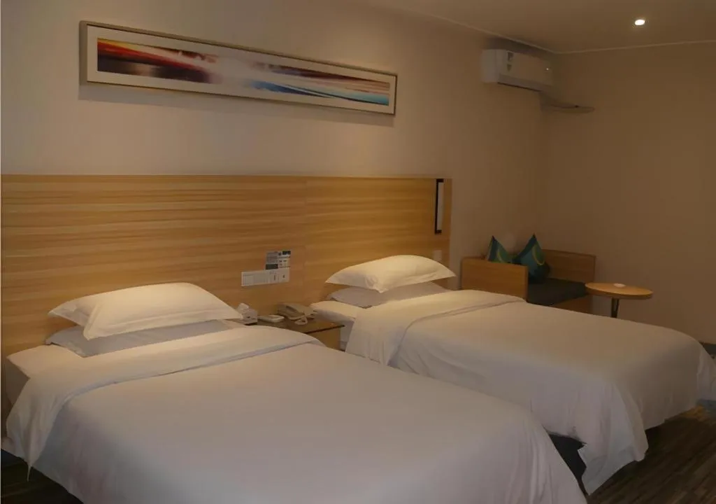 Bed in City Comfort Inn Jingmen Jingshan Passenger Station
