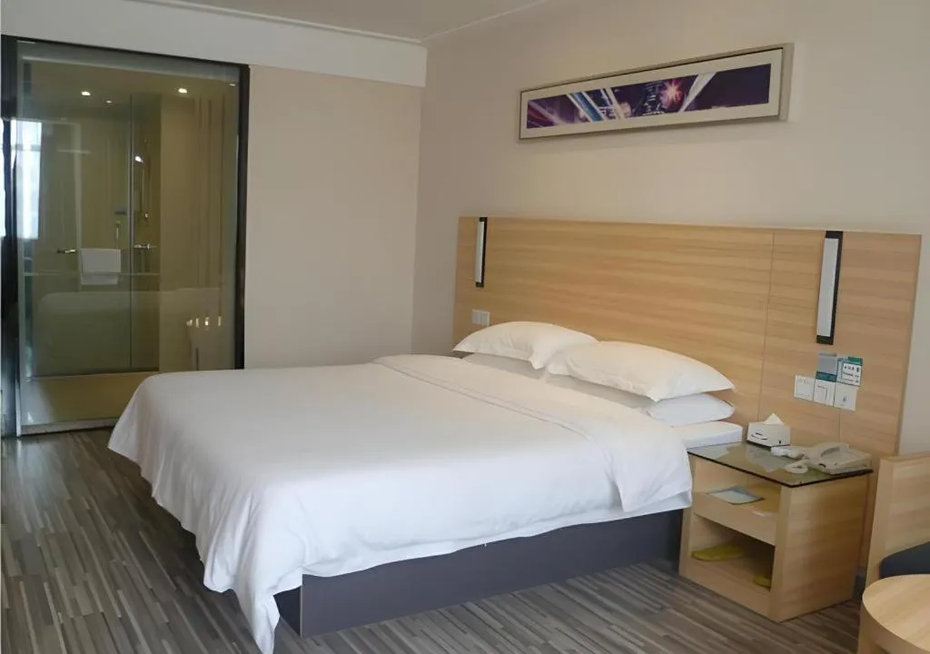 Bed in City Comfort Inn Jingmen Jingshan Passenger Station