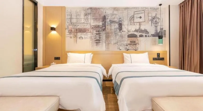 Bed in City Comfort Inn Chongqing Jiangbei International Airport