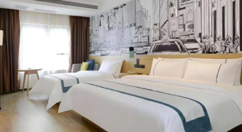 Bed in City Comfort Inn Chongqing Jiangbei International Airport