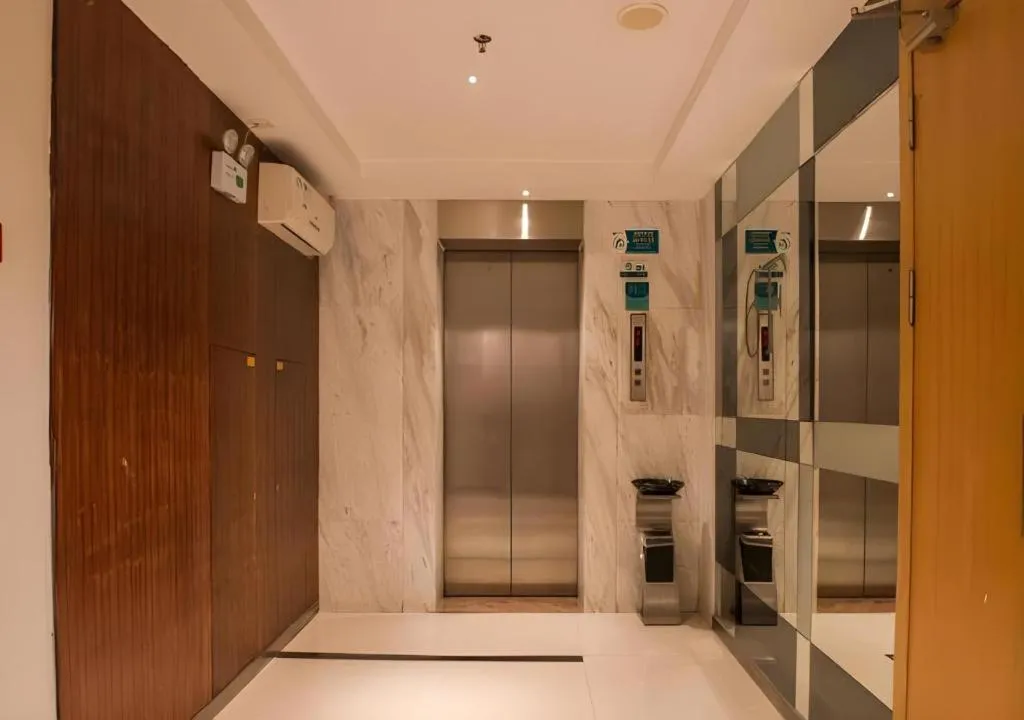 City Comfort Inn Yulin Youth Square 1st People's Hospital