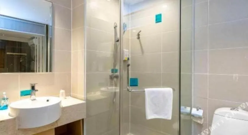 City Comfort Inn Yulin Youth Square 1st People's Hospital