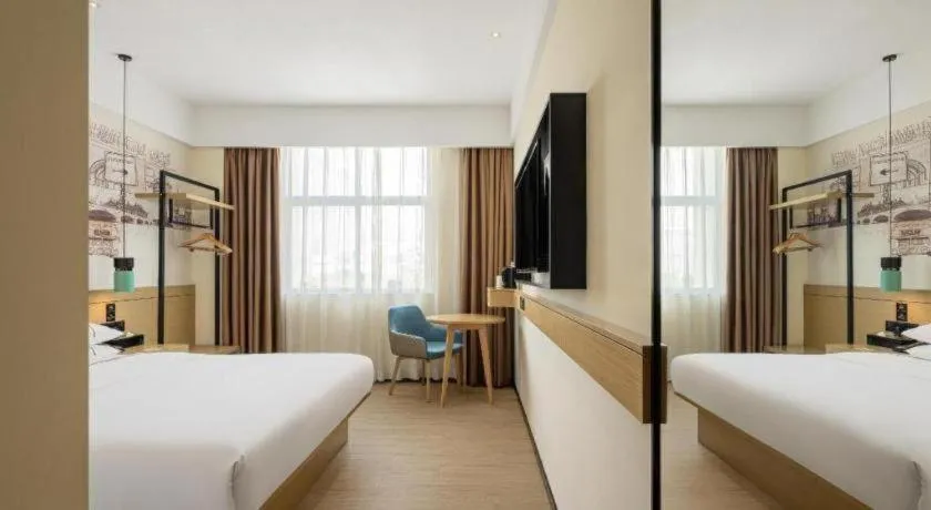 Bed in City Comfort Inn Yulin Youth Square 1st People's Hospital