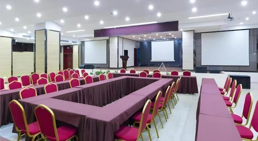 City Comfort Inn Wuhan Dream Times Baotong Temple Metro Station