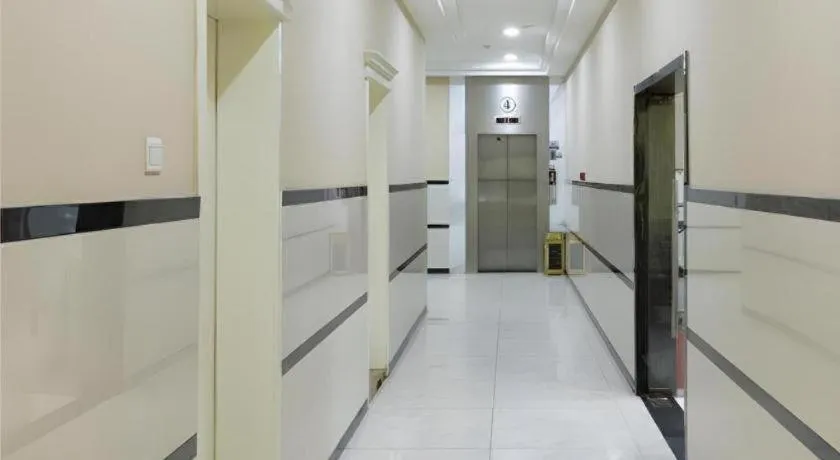 City Comfort Inn Wuhan Dream Times Baotong Temple Metro Station