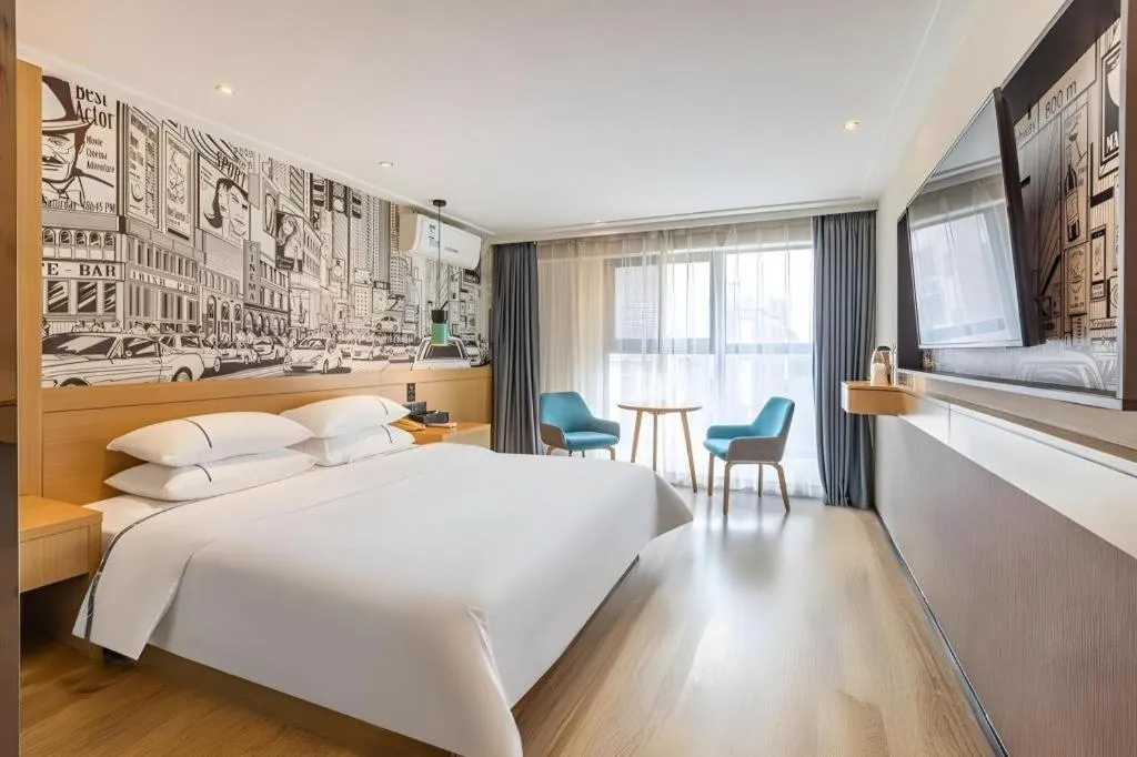 Bed in City Comfort Inn Wuhan Dream Times Baotong Temple Metro Station