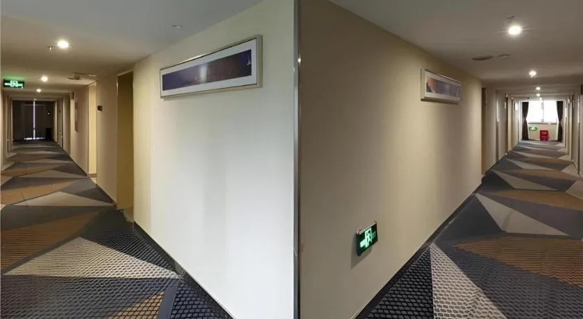 City Comfort Inn Wuhan Dream Times Baotong Temple Metro Station