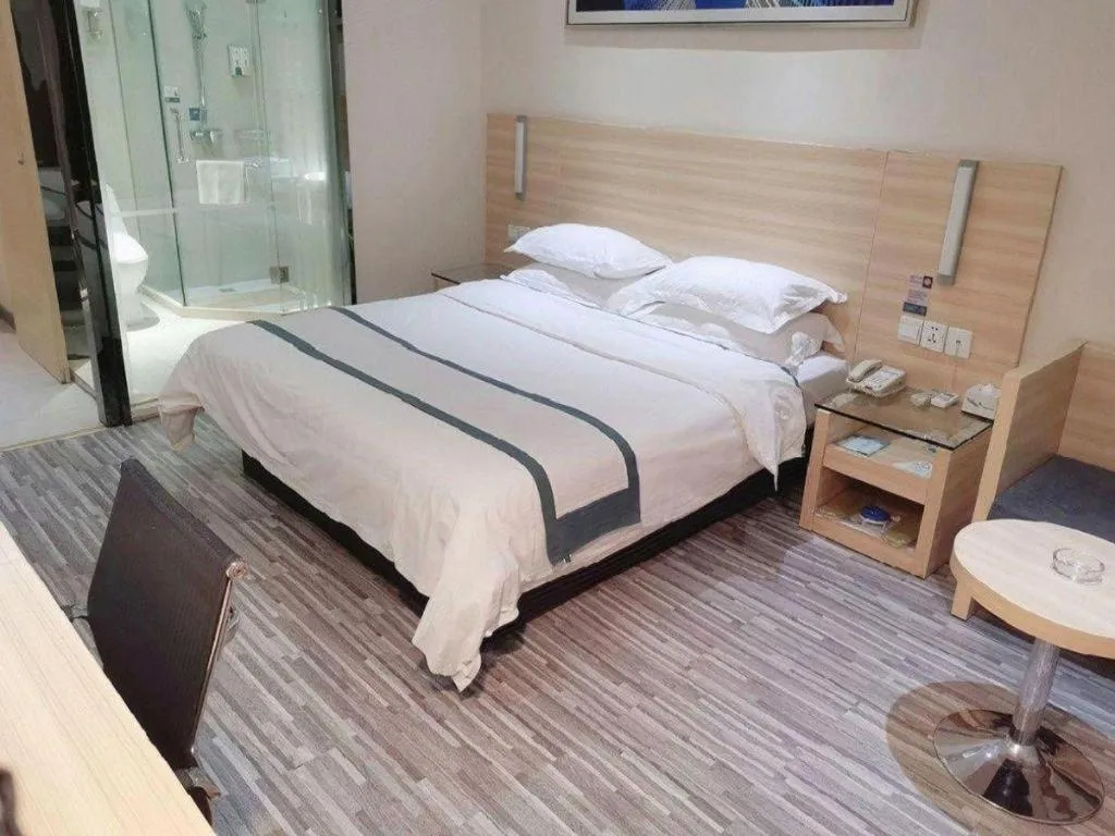 Bed in City Comfort Inn Suizhou Lieshan Avenue