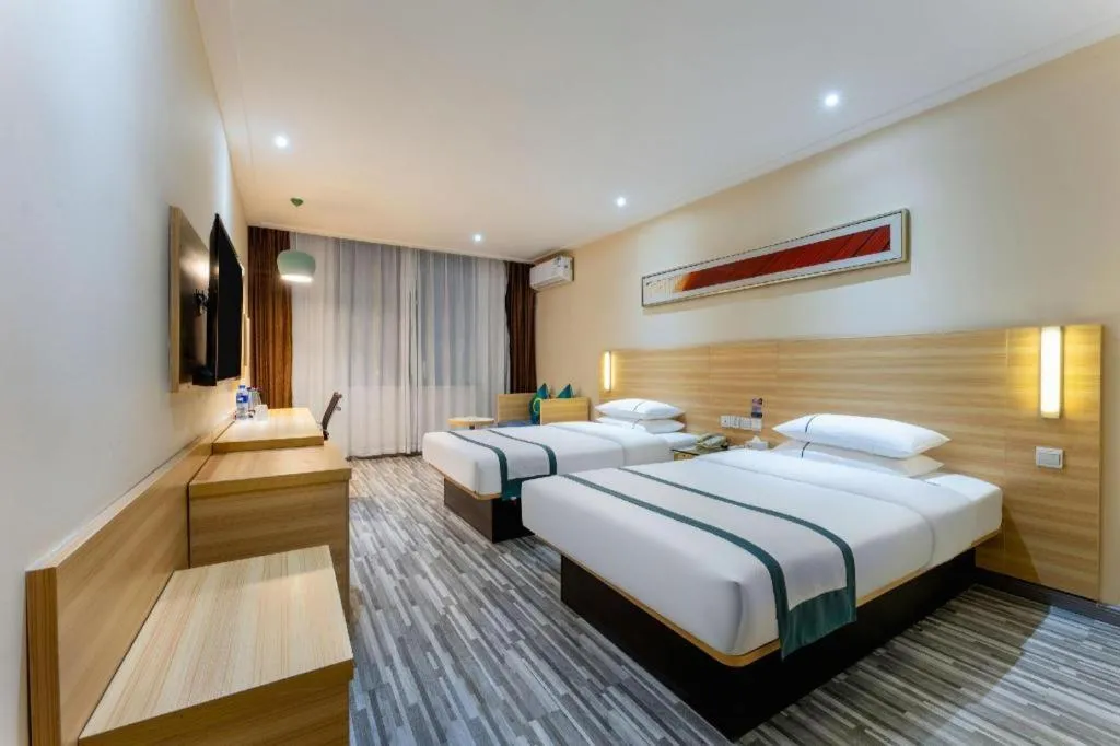 Bed in City Comfort Inn Suizhou Lieshan Avenue