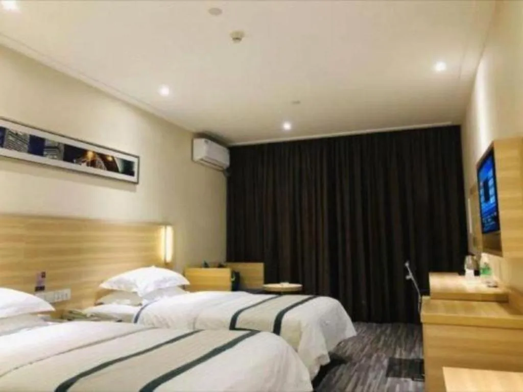 Bed in City Comfort Inn Suizhou Lieshan Avenue