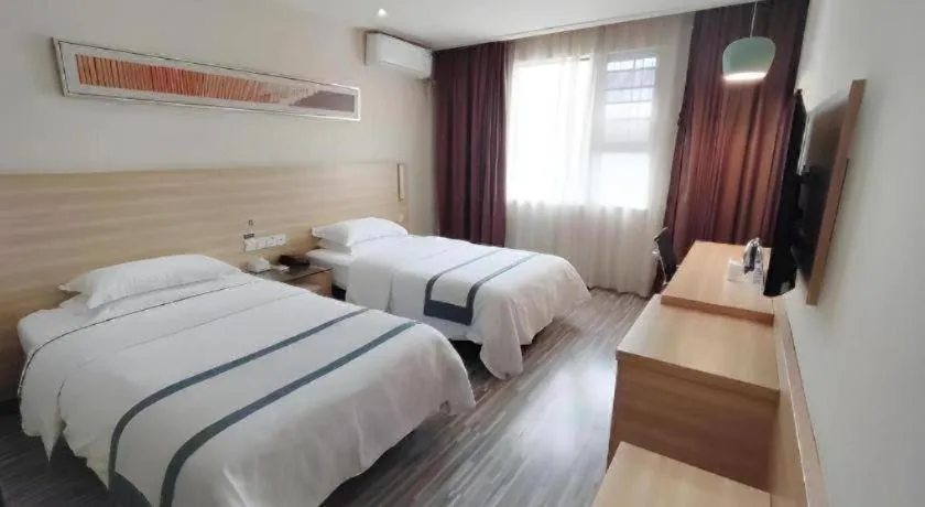 Bed in City Comfort Inn Suizhou Lieshan Avenue